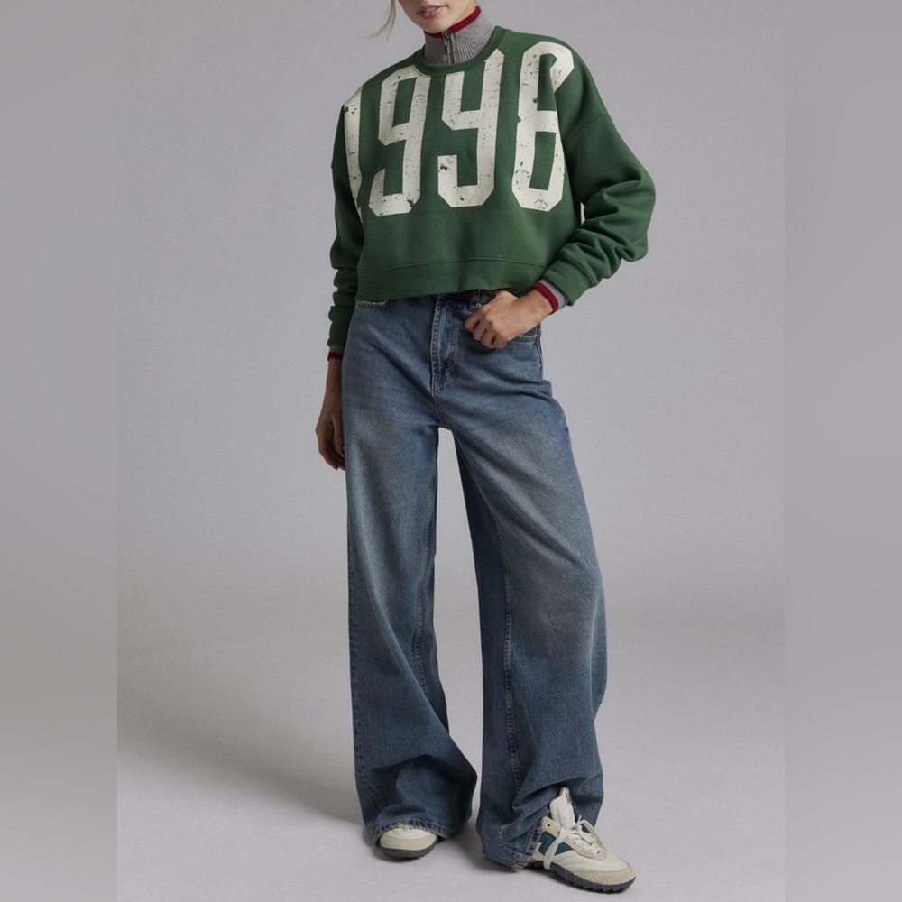 Urban Outfitters Cropped Sweatshirt